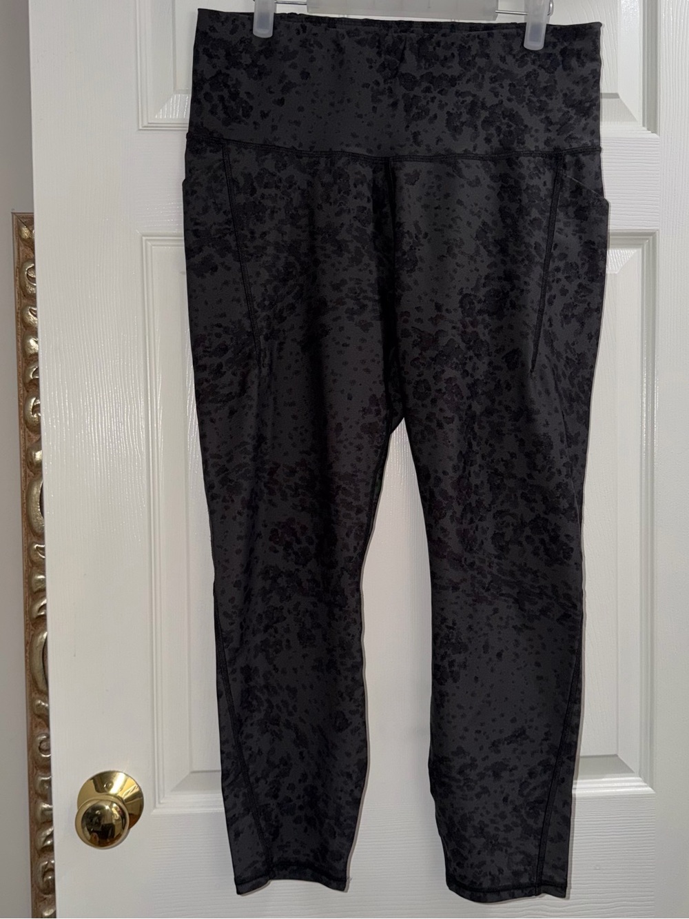 all in motion Black/Grey Subtle Print Women’s Active Leggings